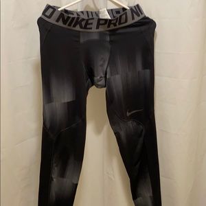 Nike pro hyper warm compression pants